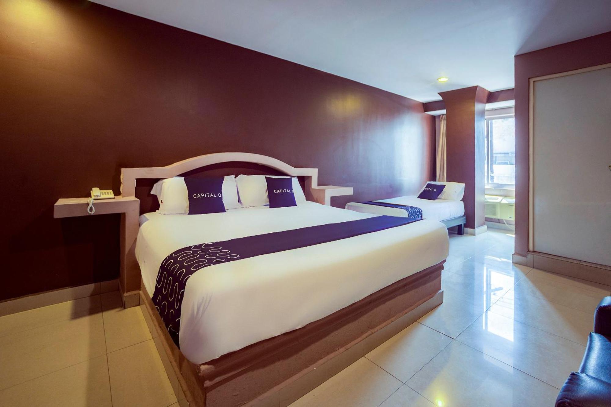 Capital O Diro, Hotel